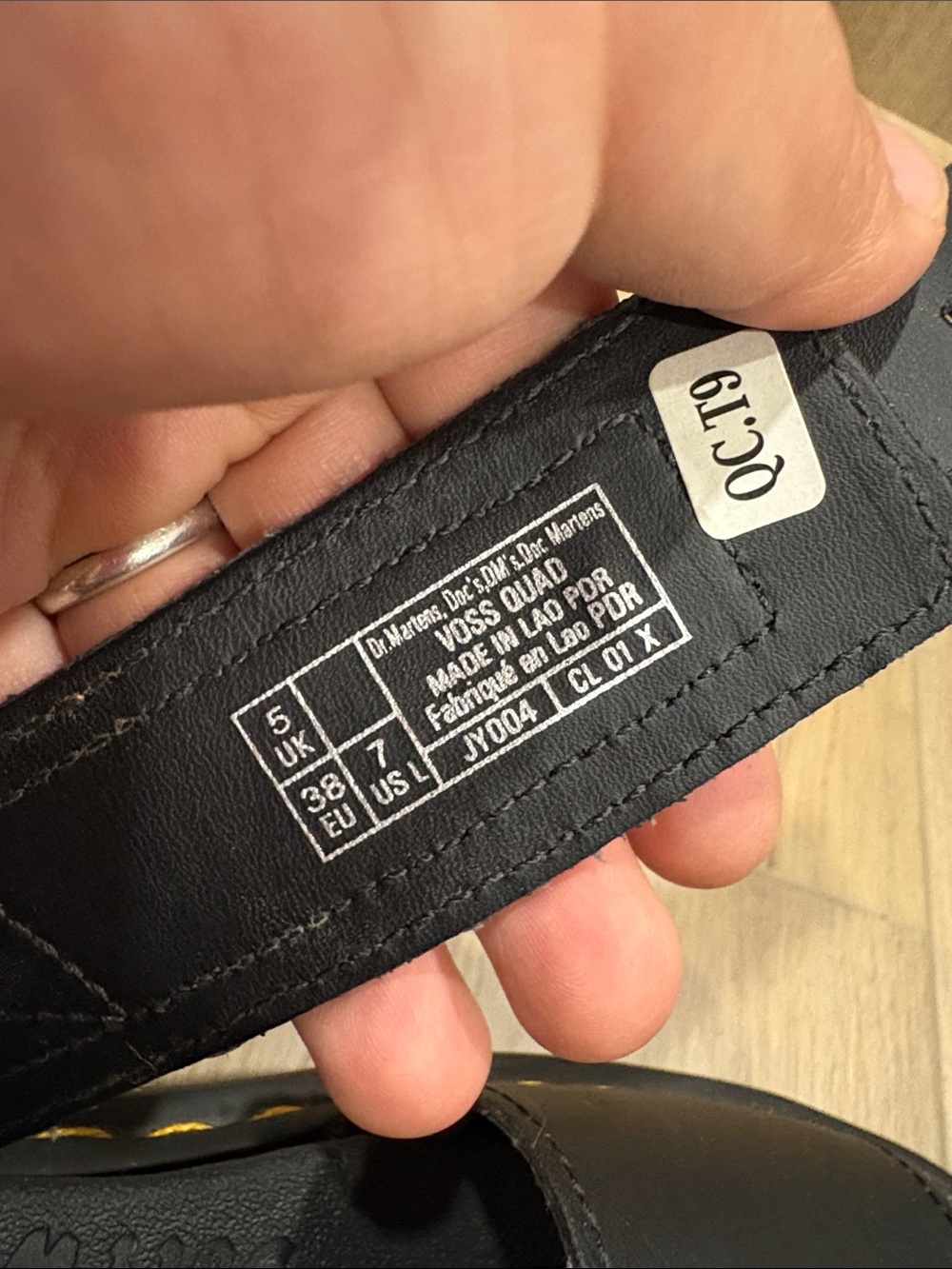 Dr. Martens Voss Quad Platform Buckle Sandal Hydro Leather Black JY004 size 7 - Picture 10 of 11
